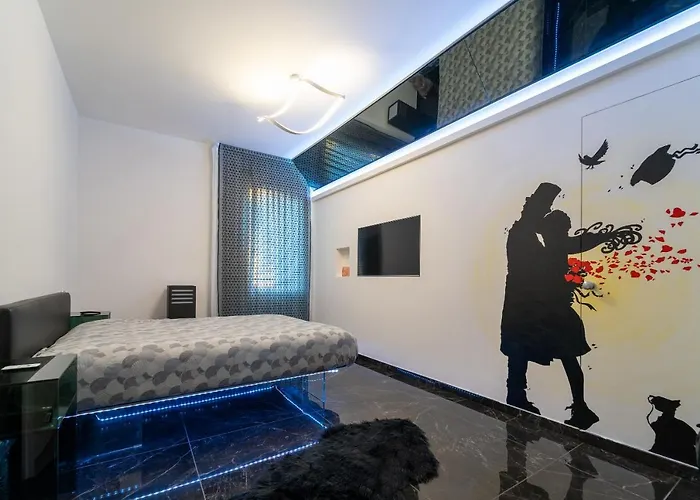 Apartament Mistica Space *