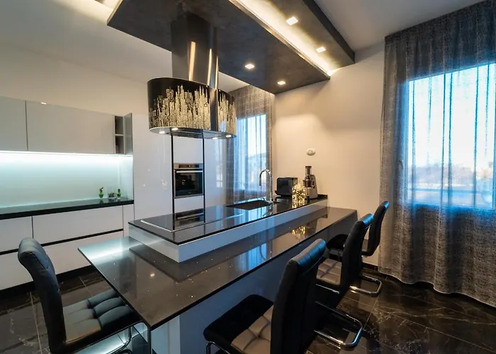 Mistica Space * רג'ו אמיליה