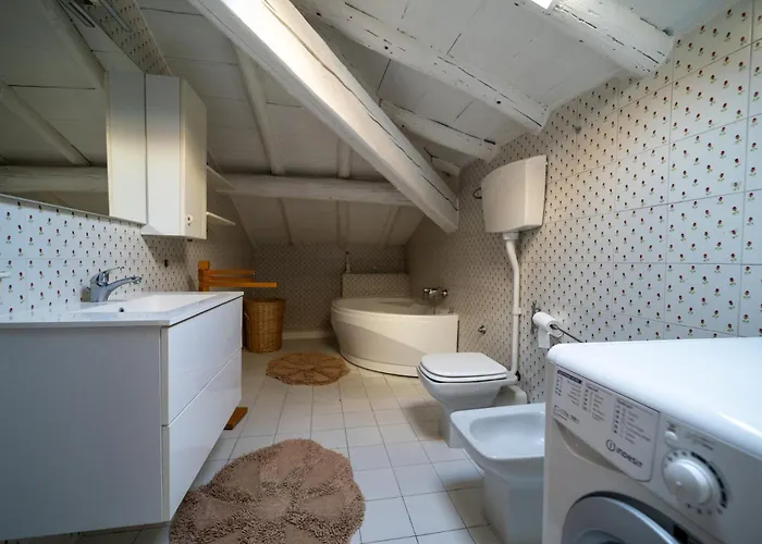 Mistica Space Apartament *